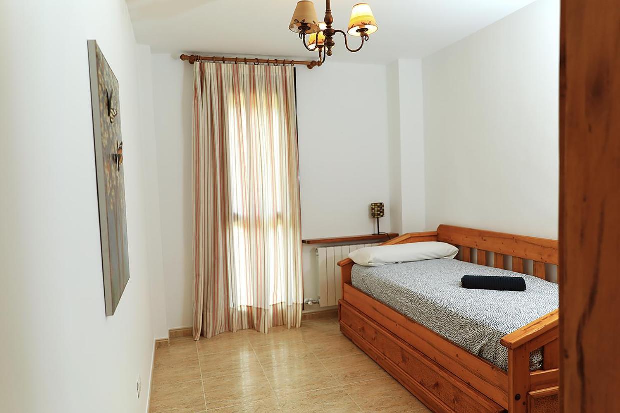 Apartamento Los Manos De Oroel Χάκα Εξωτερικό φωτογραφία